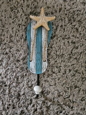 Coastal Flip-Flop Wall Hook in Teal and White with Starfish Accent